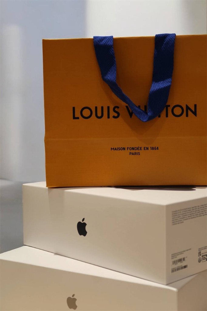 Louis Vuitton + Apple
